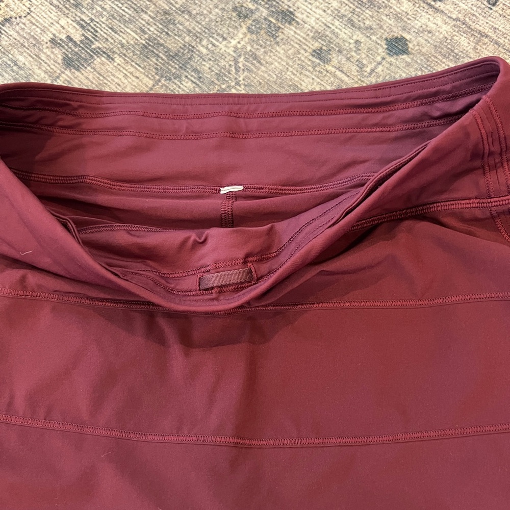 Lululemon women’s pace rival skirt size 8 - Picture 3 of 9